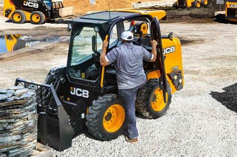 skid steers 270 specs